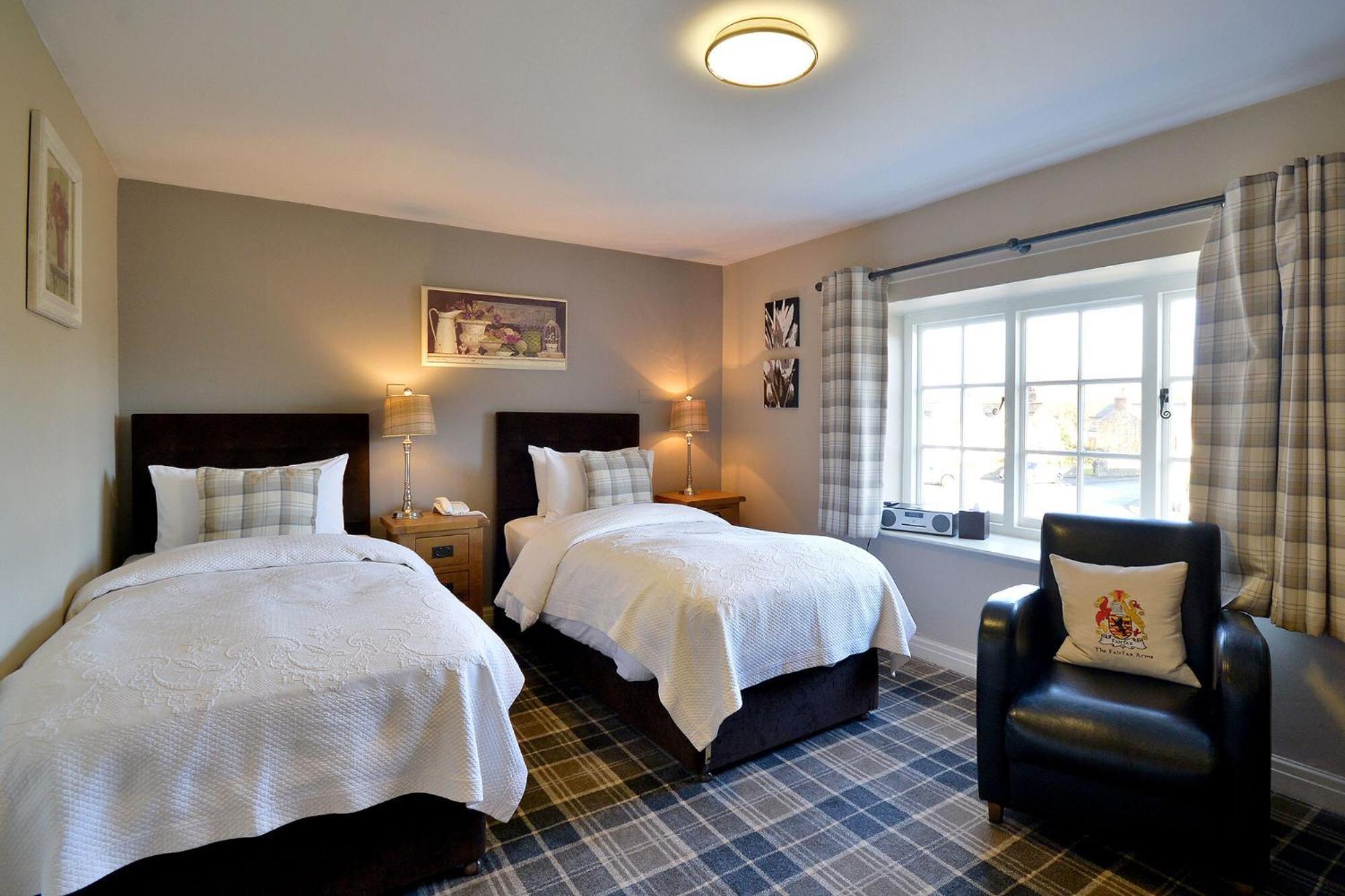 Hotel The Fairfax Arms à Gilling East Extérieur photo
