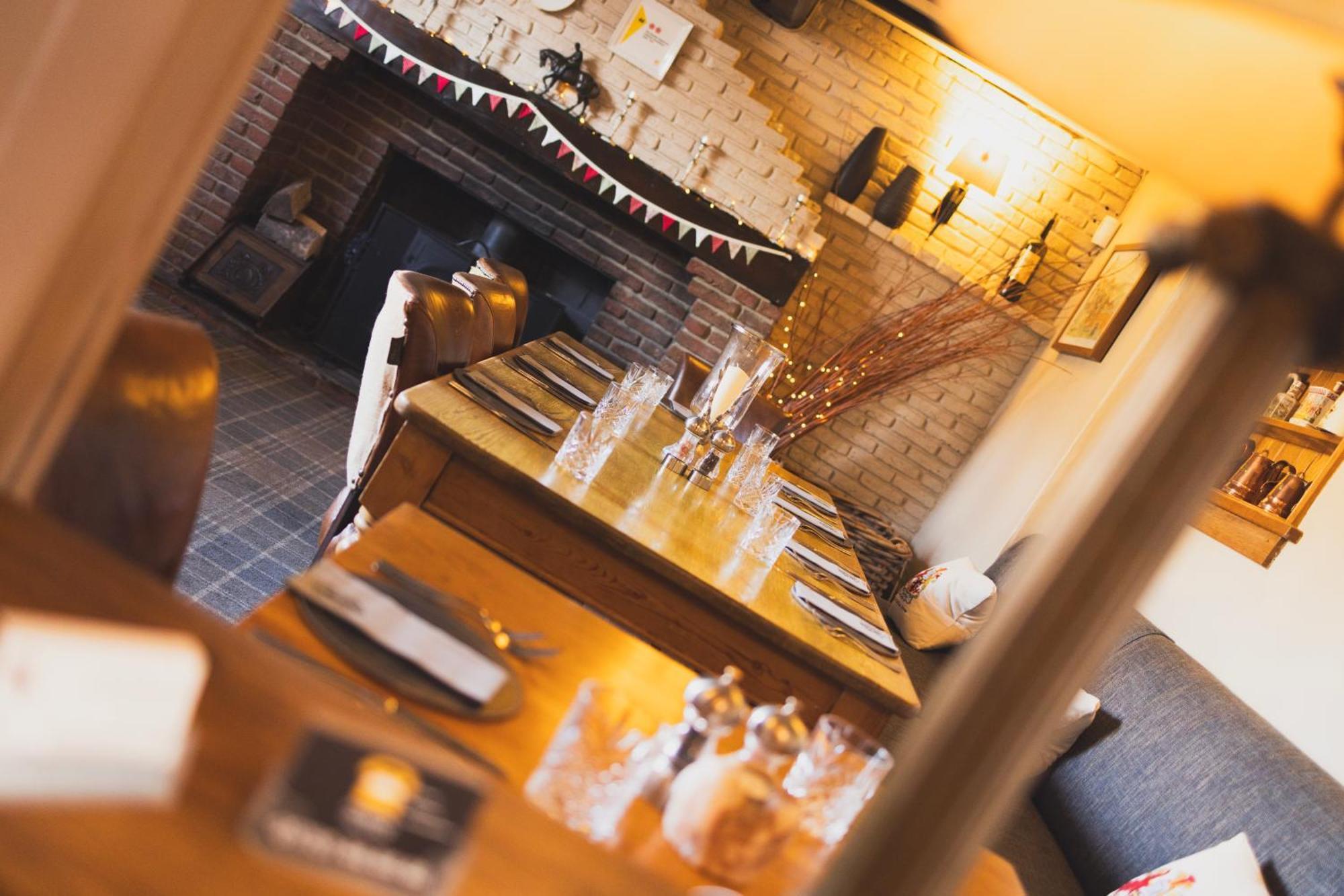Hotel The Fairfax Arms à Gilling East Extérieur photo