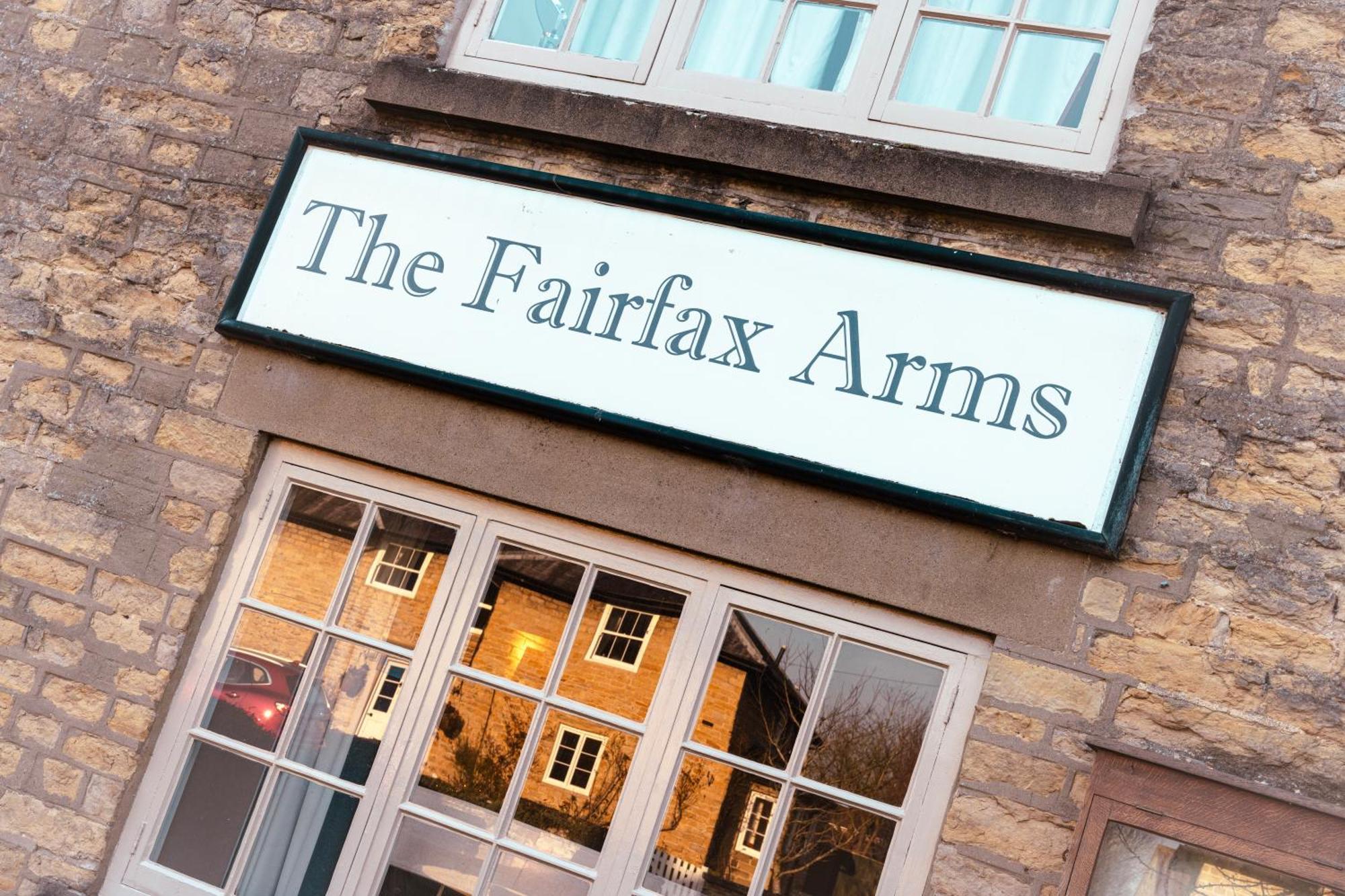 Hotel The Fairfax Arms à Gilling East Extérieur photo