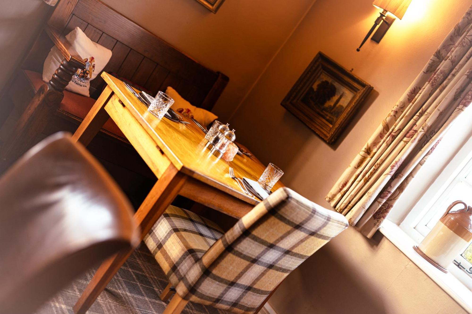 Hotel The Fairfax Arms à Gilling East Extérieur photo